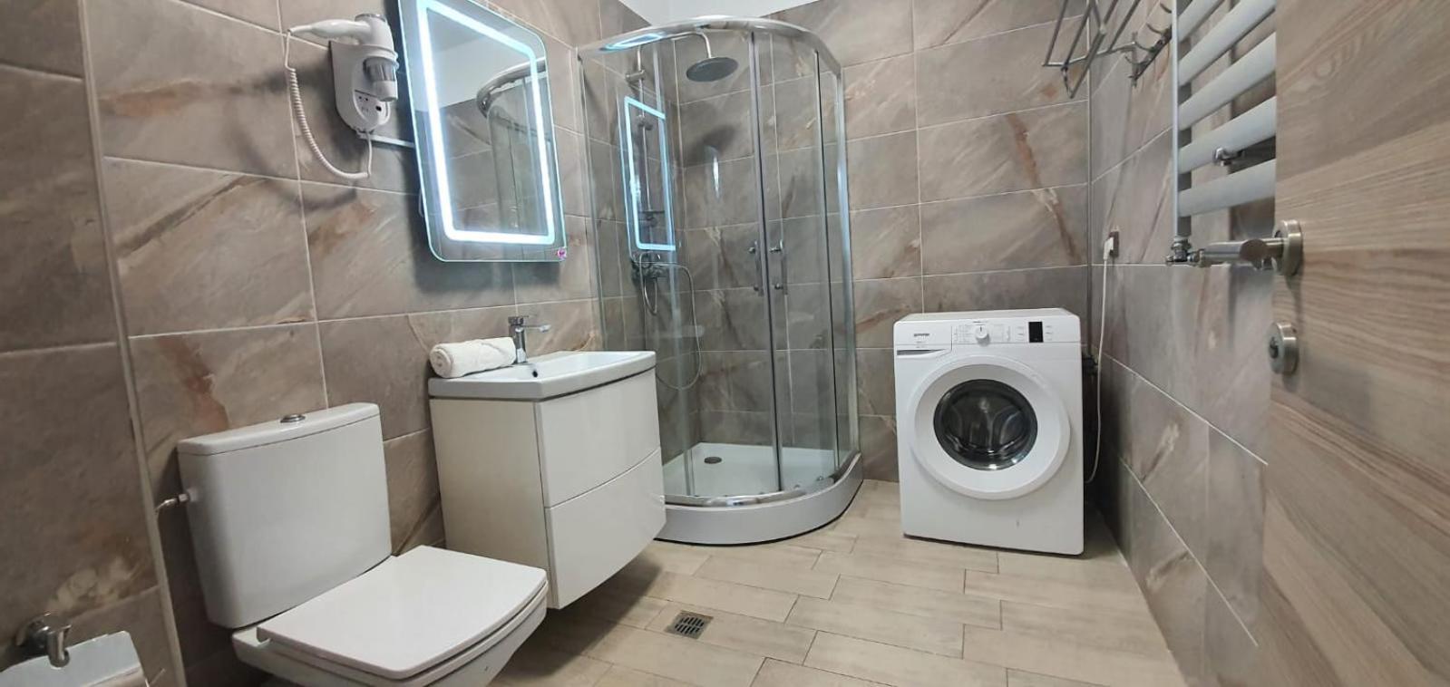 Alezzi Luxury Apartment Spa Resort Piscina Incalzita Sauna Parking 那沃达利 外观 照片