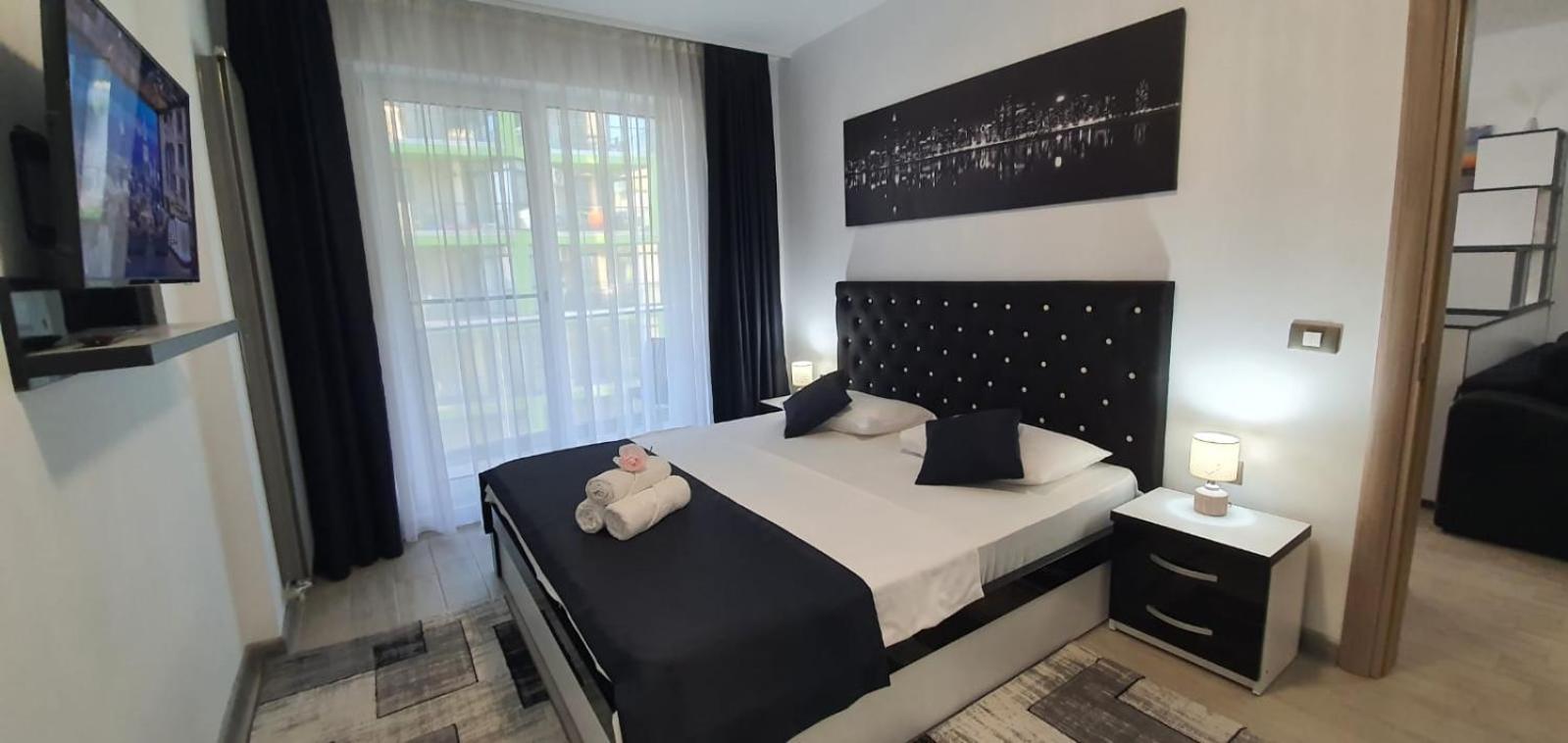 Alezzi Luxury Apartment Spa Resort Piscina Incalzita Sauna Parking 那沃达利 外观 照片